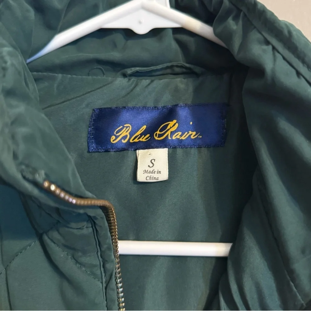 Blue Rain Dark Green Quilted Vest with Gold Zipper - Picture 4 of 7
